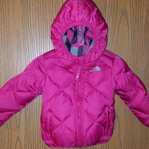 2T NorthFace reversible coat.